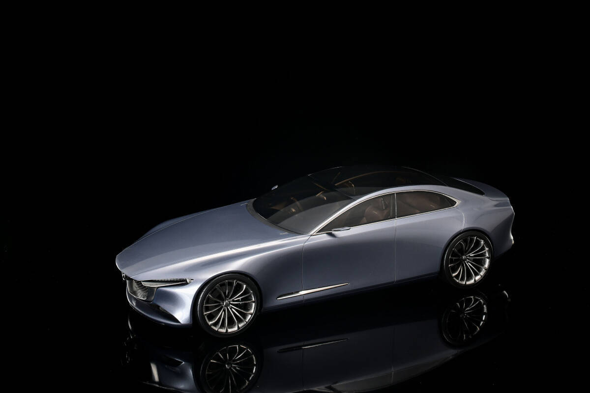 最後の1台 新品 未開封 MAZDA COLLECTION ONLINE SHOP 限定 1/18 MAZDA VISION COUPE ※発送に条件があります 説明必読