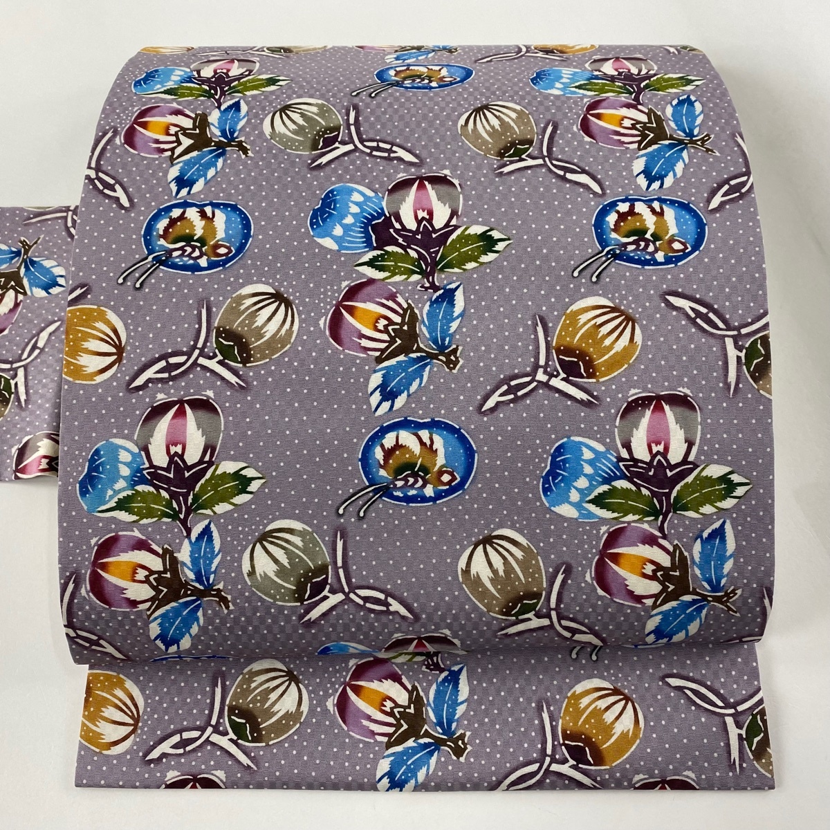 名古屋帯 美品 逸品 玉那覇有公 落款 銀座もとじ 生り物 薄紫 正絹 【中古】