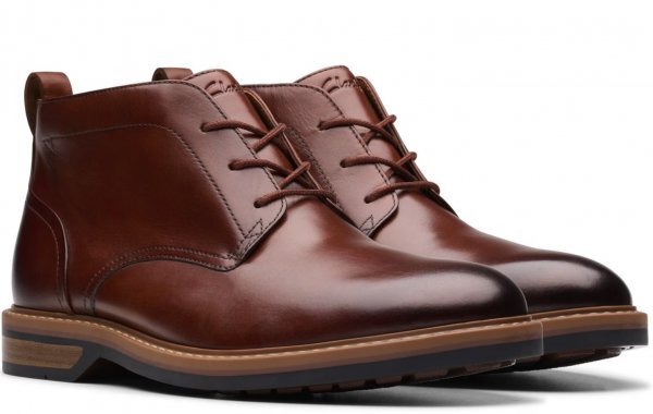 送料無料 CLARKS 28cm チャッカ ブーツ タン ブラウン レザー ビジネス ミドル スニーカー スーツ サンダル ローファー XXX281