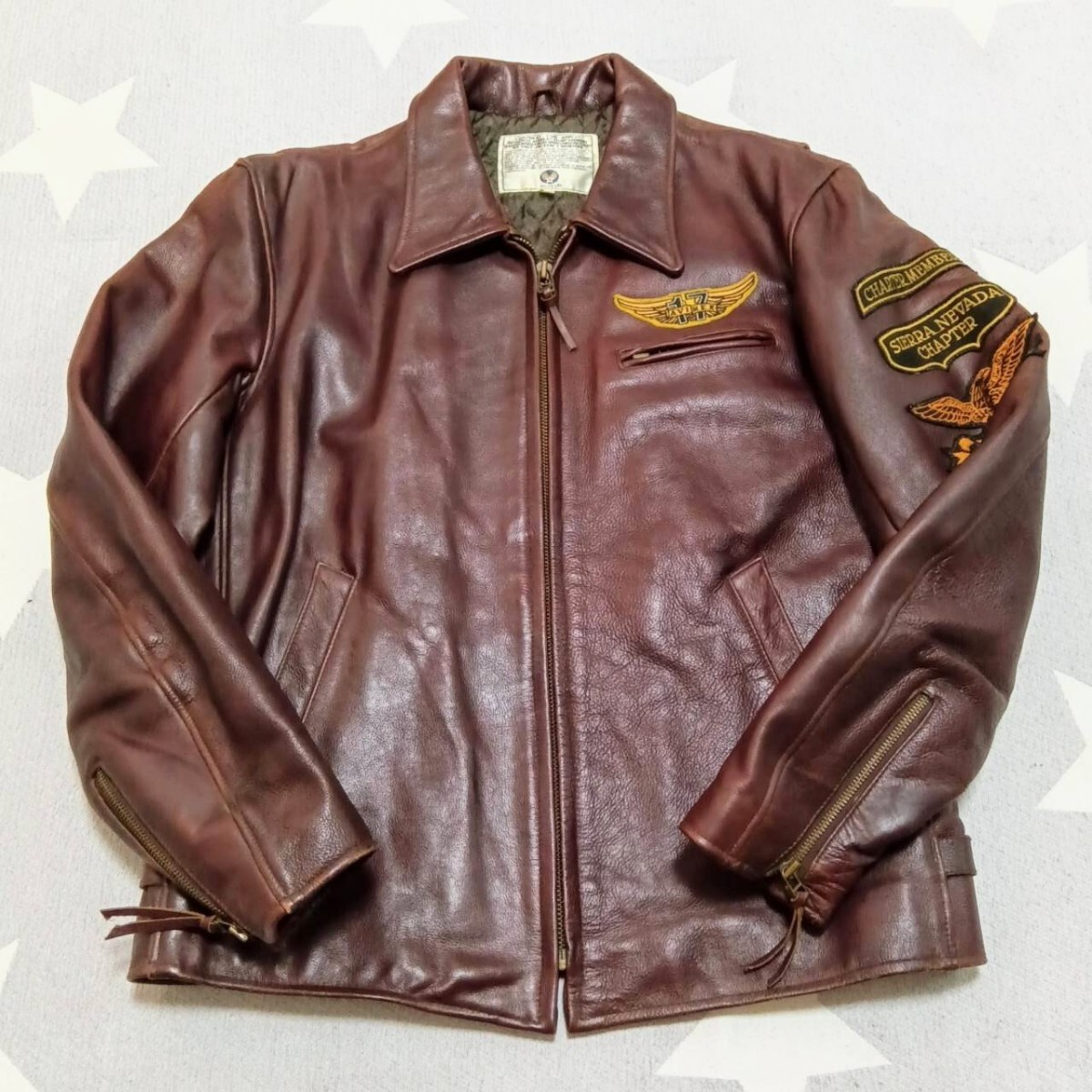 美品 AVIREX ライダースジャケット パッチカスタム 肉厚 牛革 M 定価12万 カウハイド シングル レザージャケット 革ジャン アヴィレックス
