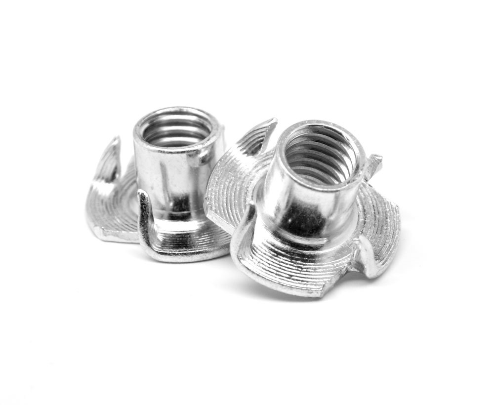 1/4"-20 x 7/16" Coarse Thread Tee Nut 3 Prong Zinc Plated 1/4"-20 x 7/16" Coarse Thread Tee Nut 3 Prong Zinc Plated