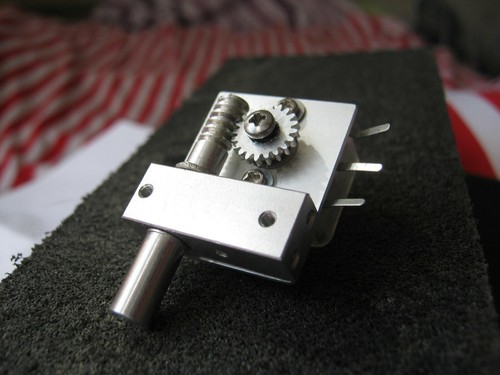 variable capacitor /AM capacitor with 20:1 reduction drive variable capacitor /AM capacitor with 20:1 reduction drive