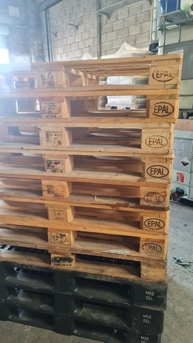 Wood Wooden Heavy Duty Euro pallets 1200cm × 800cm 