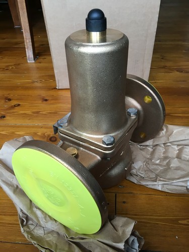 BRAND NEW & UNOPENED CRANE DN65 PN16 DM1816 PRESSURE REDUCING VALVE BRAND NEW & UNOPENED CRANE DN65 PN16 DM1816 PRESSURE REDUCING VALVE