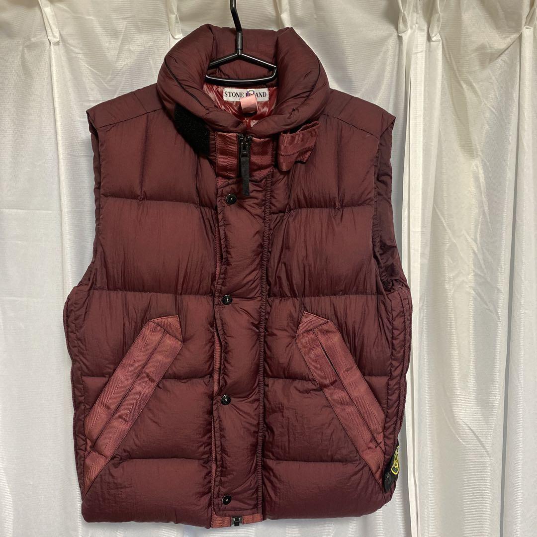 STONE ISLAND　ダウンベスト