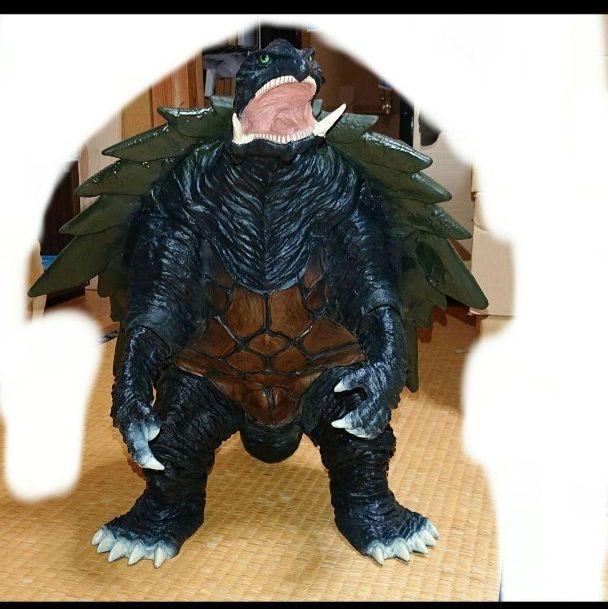 状態やや難あり、愛蔵版ガメラ1999