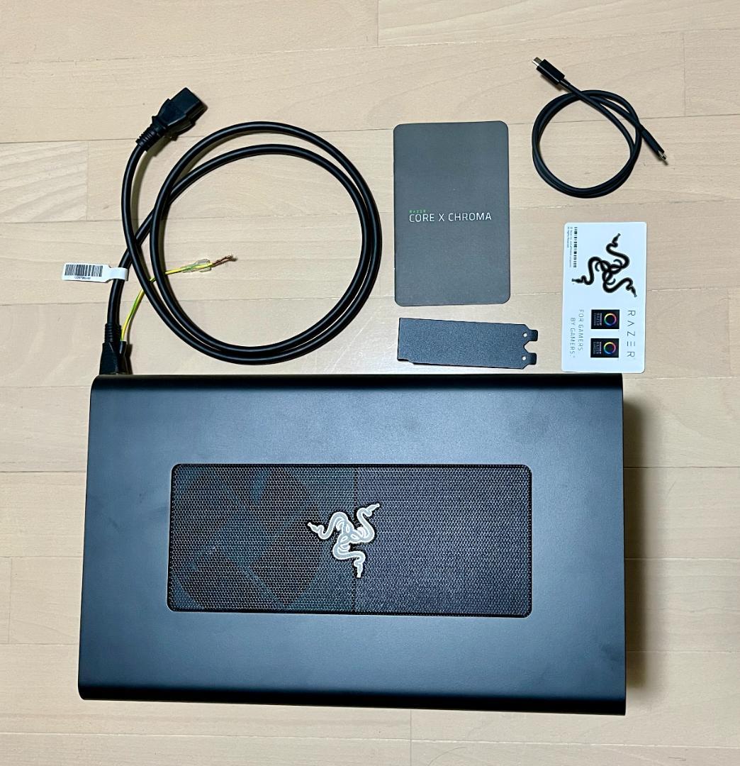 グラフィックボード・グラボ・ビデオカード Core X Chroma + Radeon RX 6600 XT
