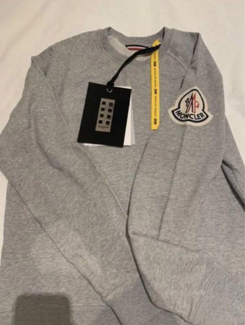 【新品】モンクレール　トレーナー　Lサイズ(Maglia Girocollo)