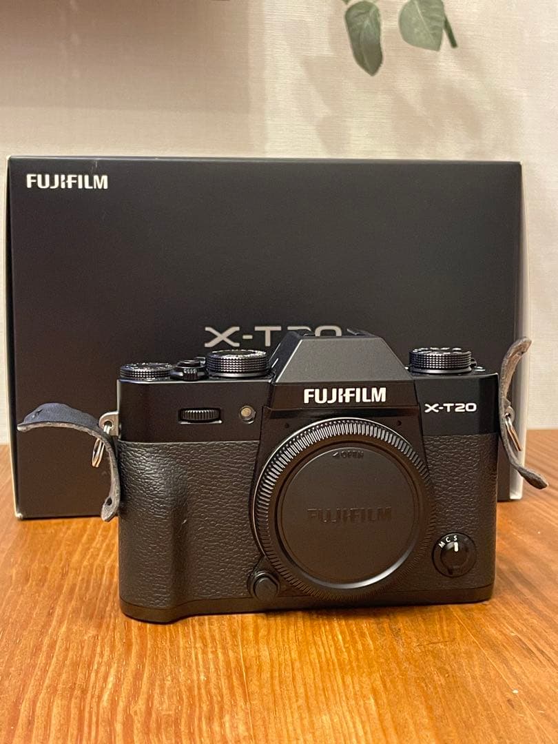 富士フイルム X-T20 ボディ【撮影枚数312枚】