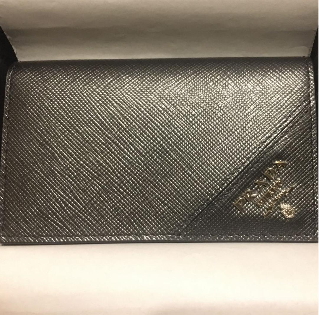 PRADA （プラダ）男女兼用 名刺入れ