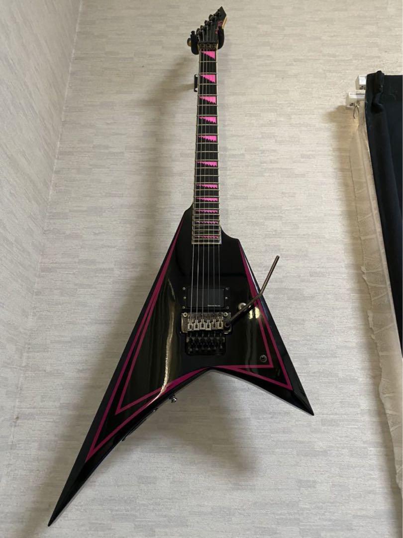 EDWARDS PINK SAWTOOTH Alexi Laiho フライングV