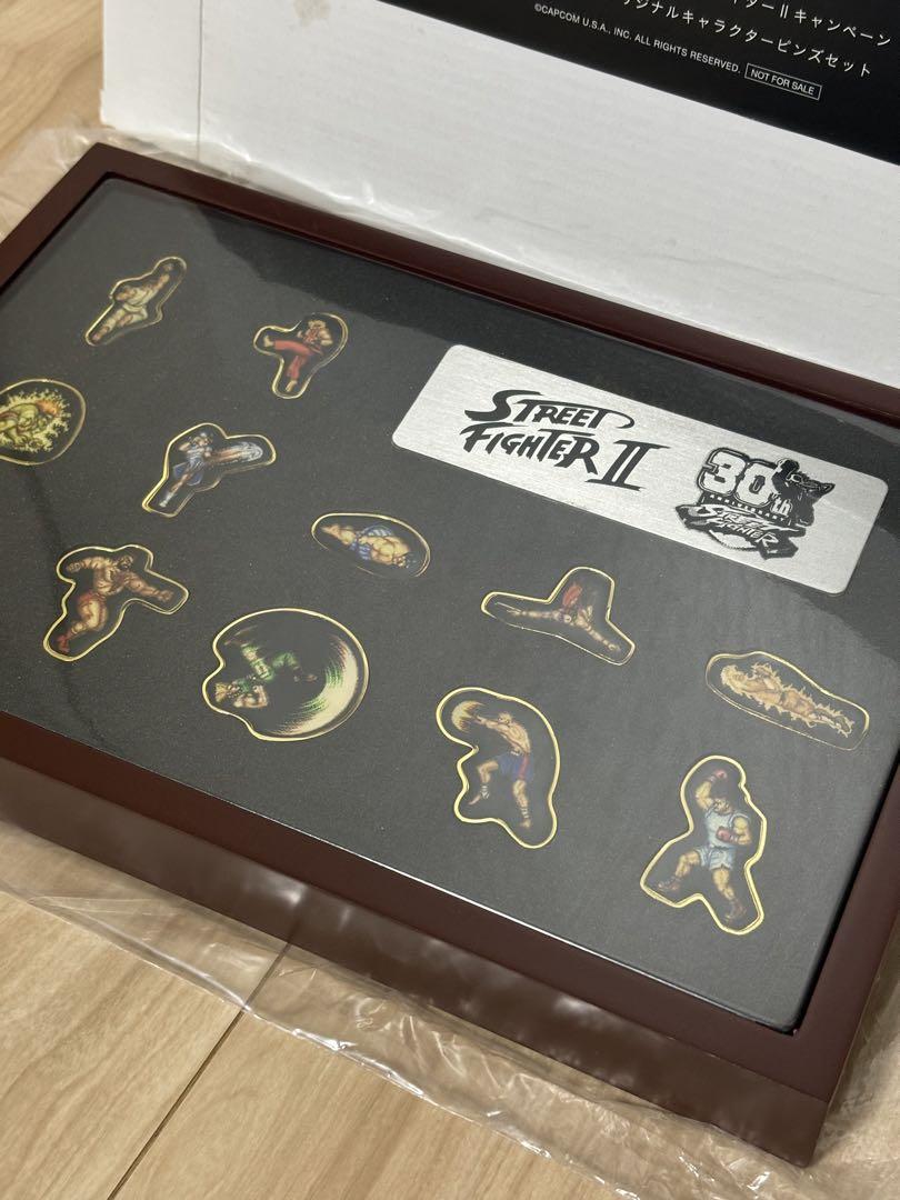 ストリートファイター2 ピンバッジ　30周年　デイリーヤマザキ懸賞