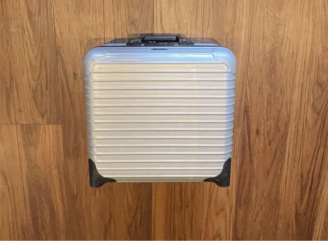 RIMOWA サルサビジネストローリー　シルバー　キャスター2輪