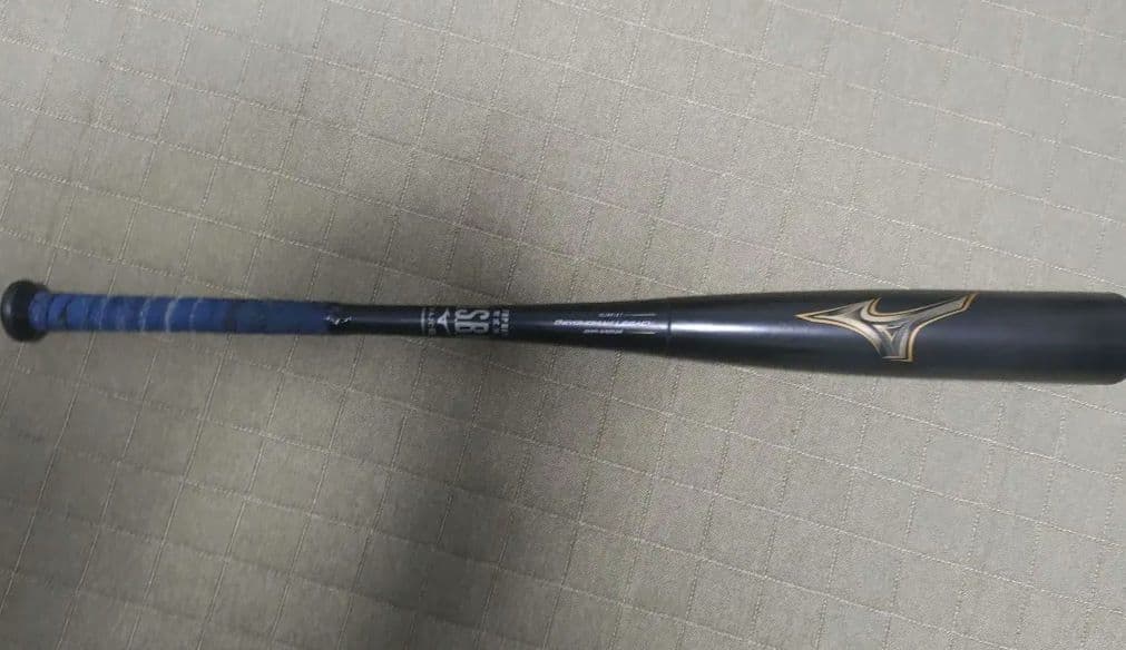 ビヨンドマックス　レガシー　83cm 軟式野球　ミズノ