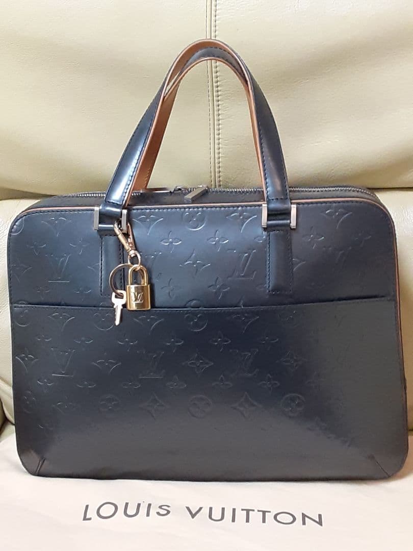最終値下げ美品‼️Louis Vuittonモノグラムマットマルデン、ブラック系