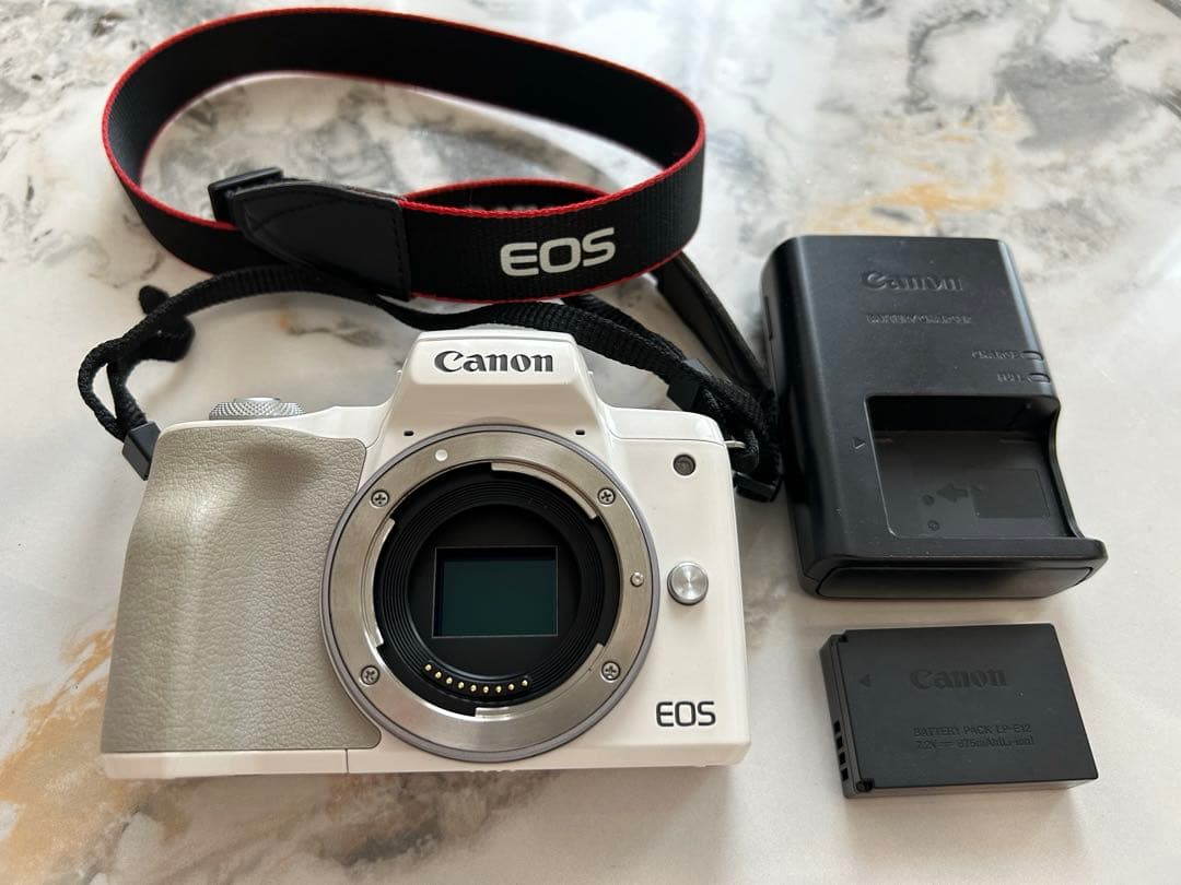 canon EOS Kiss M ボディ