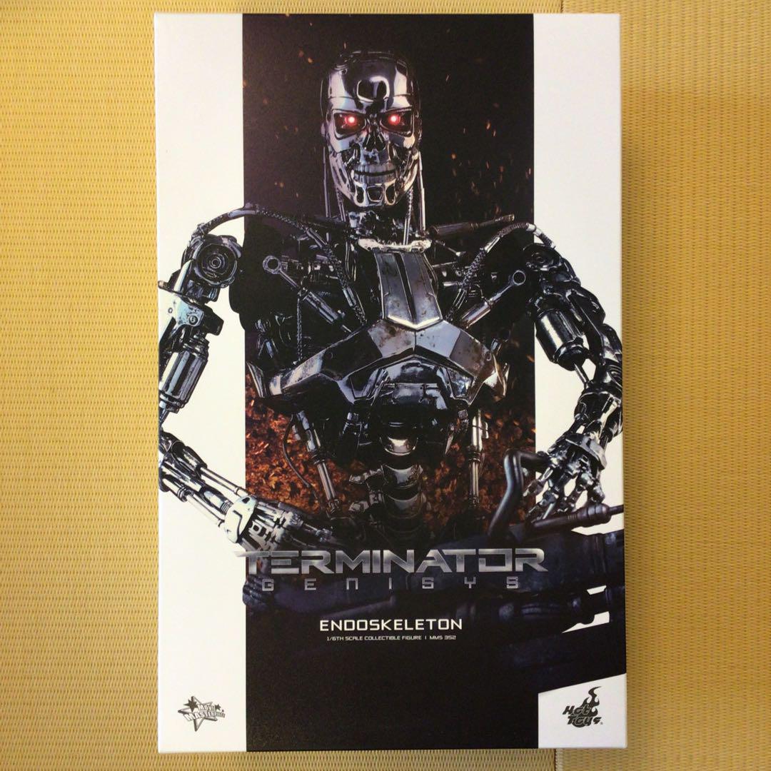 ホットトイズ　ターミネーターT800 エンドスケルトン