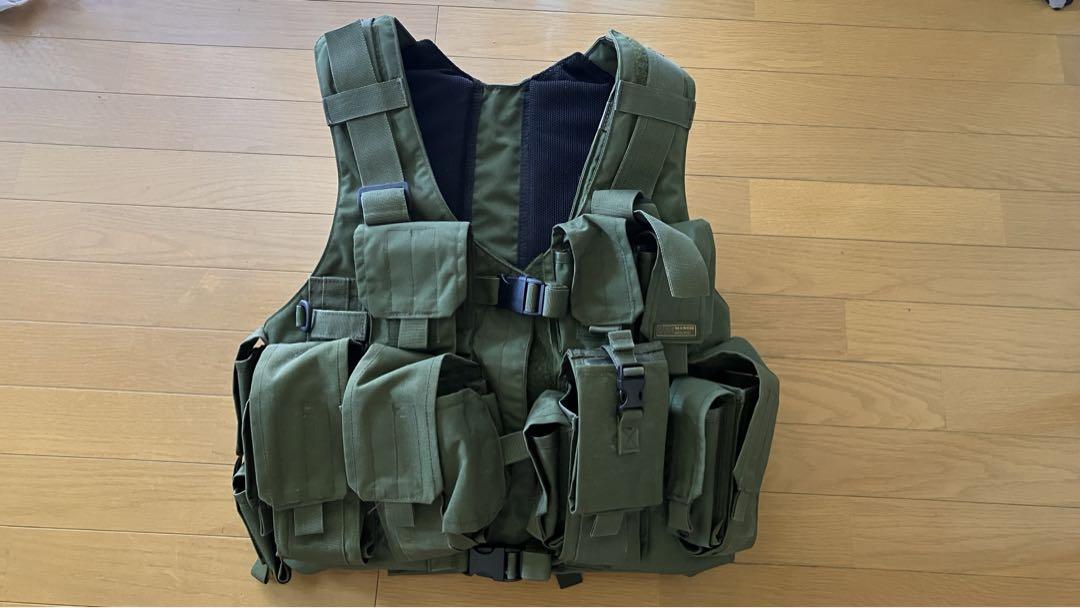 イスラエル軍　ベスト ヘルメットカバーなど　IDF