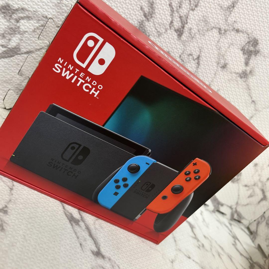 【新品未使用未開封】Nintendo Switch　本体　スイッチ