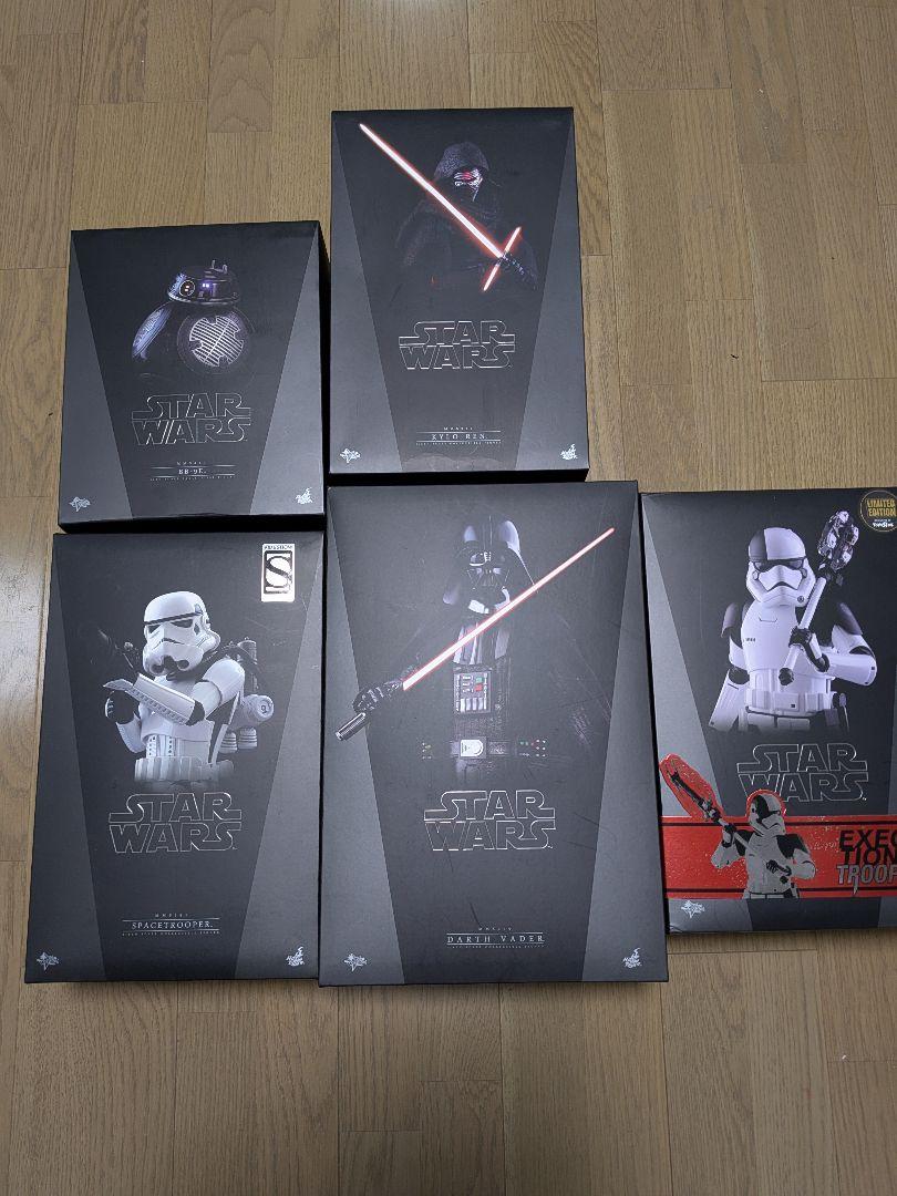 star wars　スターウォーズ　フィギュア　ホットトイズ　hottoys