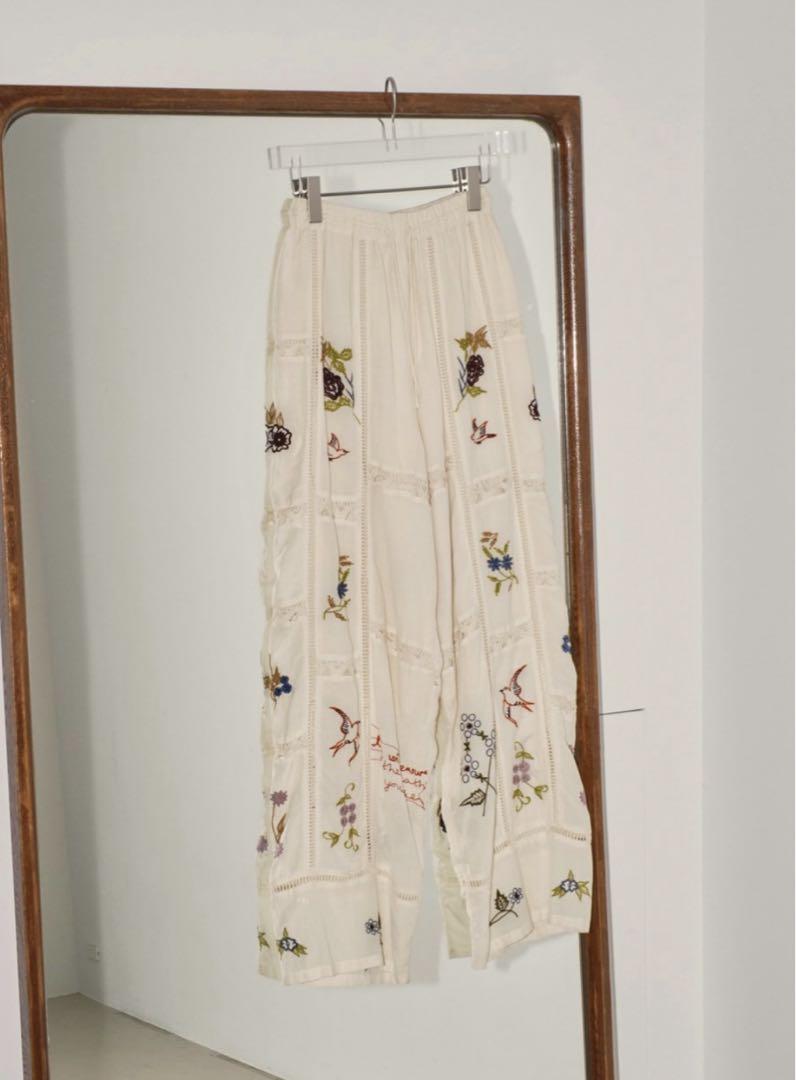 パンツ TODAYFUL  Embroidery Patchwork Trousers