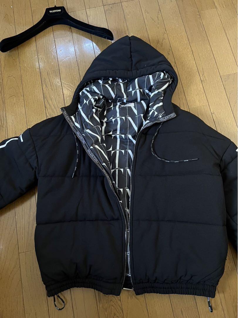 VALENTINO ヴァレンティノ  ダウンジャケット