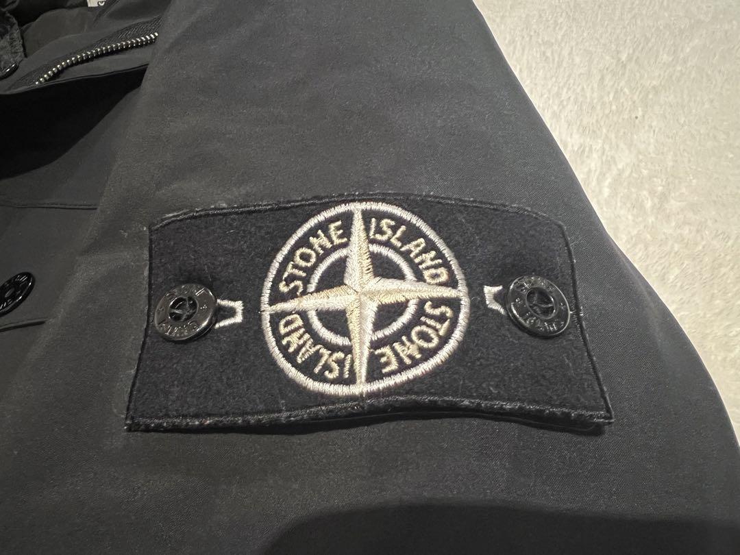 stone island 40729 TANK SHIELD 春ジャケ①