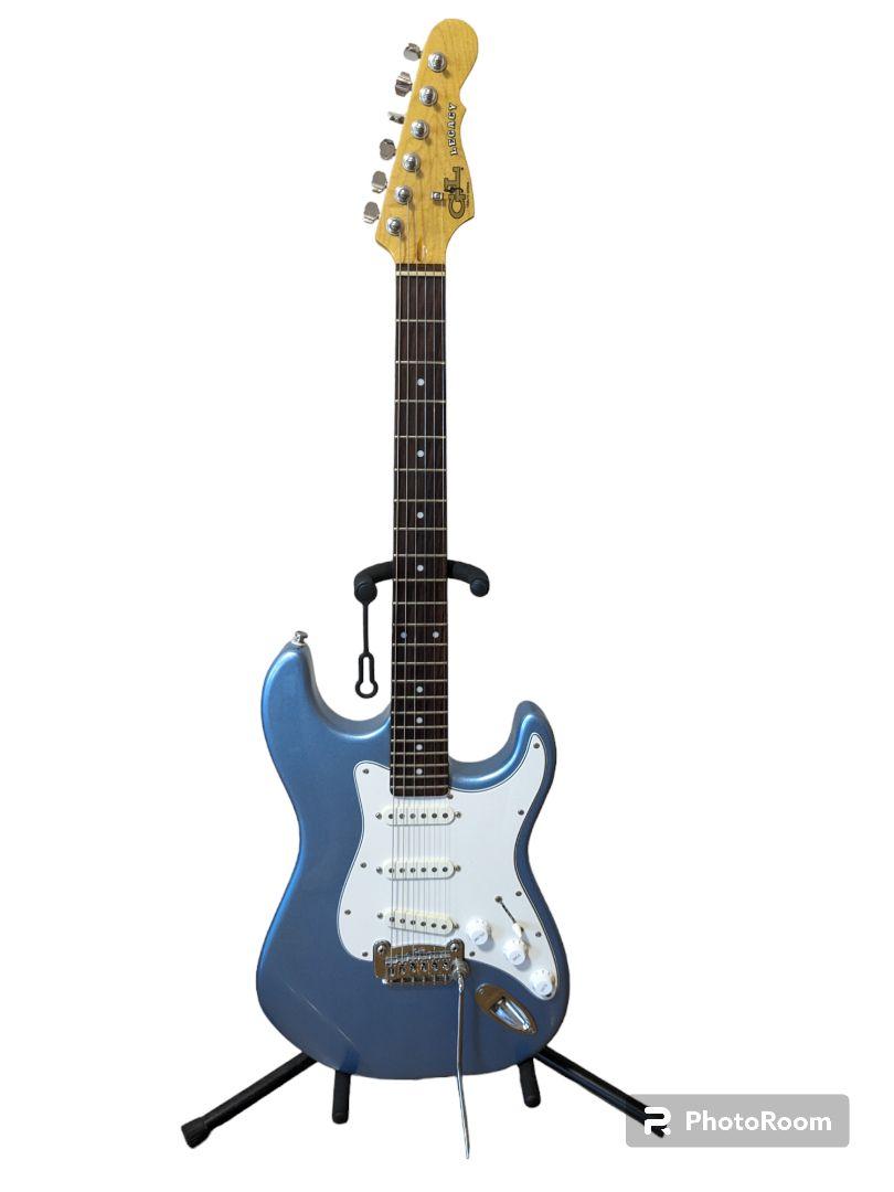 【4日まで限定値下げ】ストラト　タイプ　g&l legacy tribute