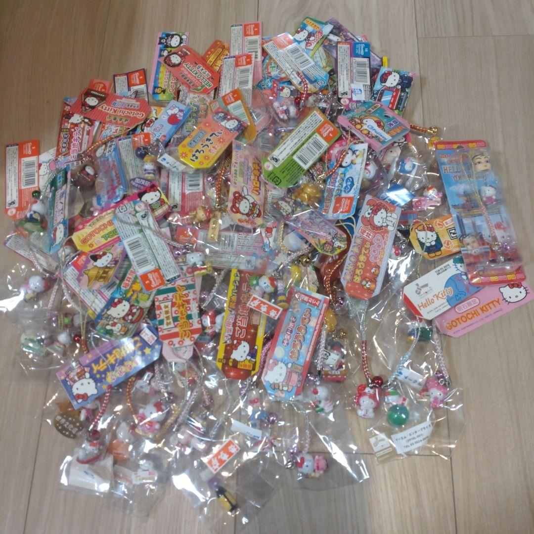 【シュシュ】ハローキティ　根付け　まとめ売り