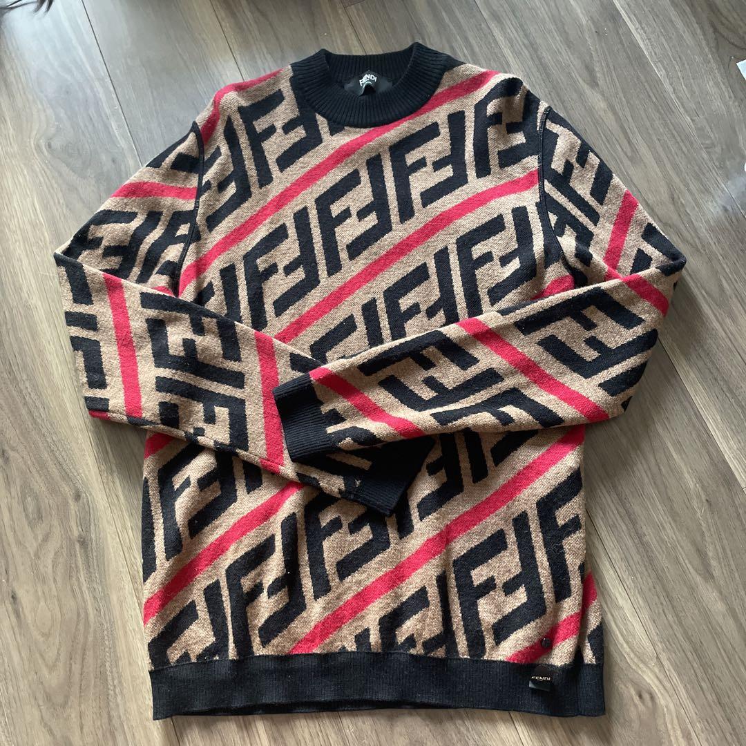 FENDI セーター