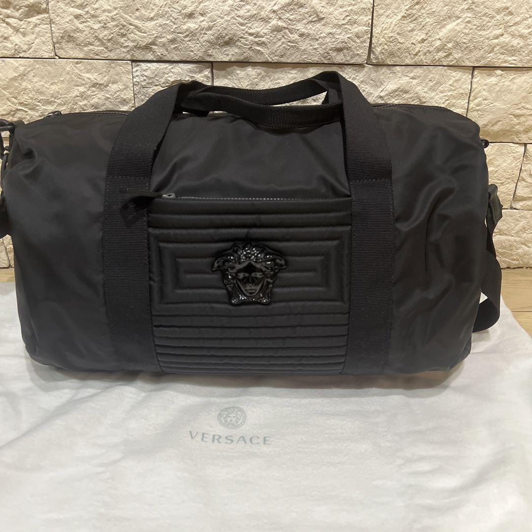 【新品タグ付30万】VERSACE ヴェルサーチェ　メデューサ　ボストンバック