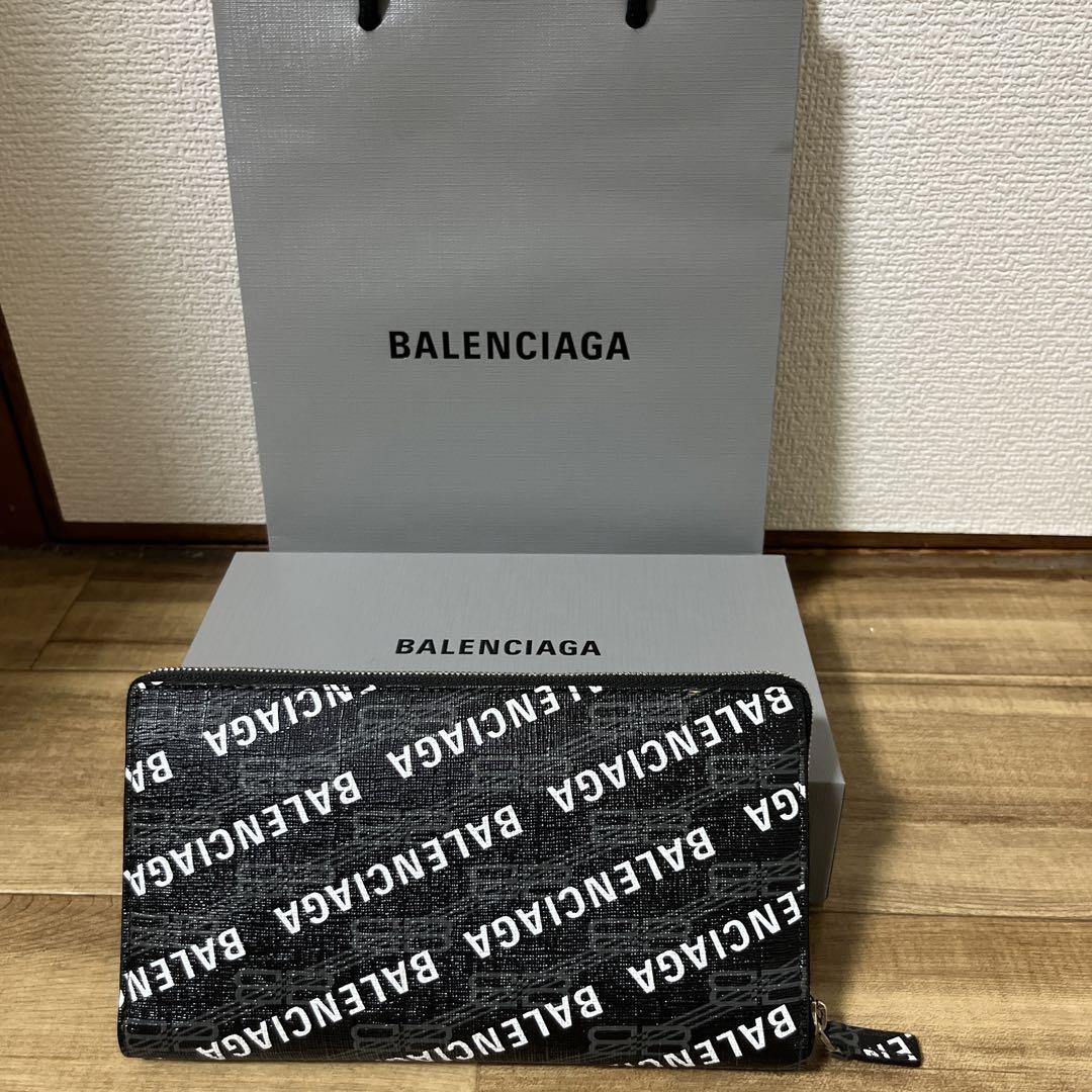 【Ｒyota666】BALENCIAGA バレンシアガ ラウンドジップ財布