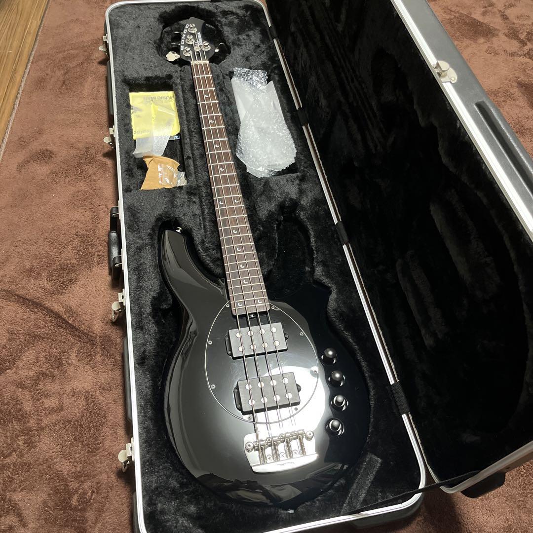musicman bongo 4 2011年製