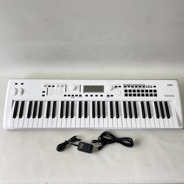 KORG KROSS2-61-SC 限定ホワイト シンセサイザー