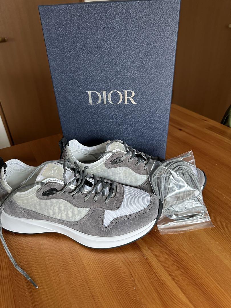 くDIOR スニーカー