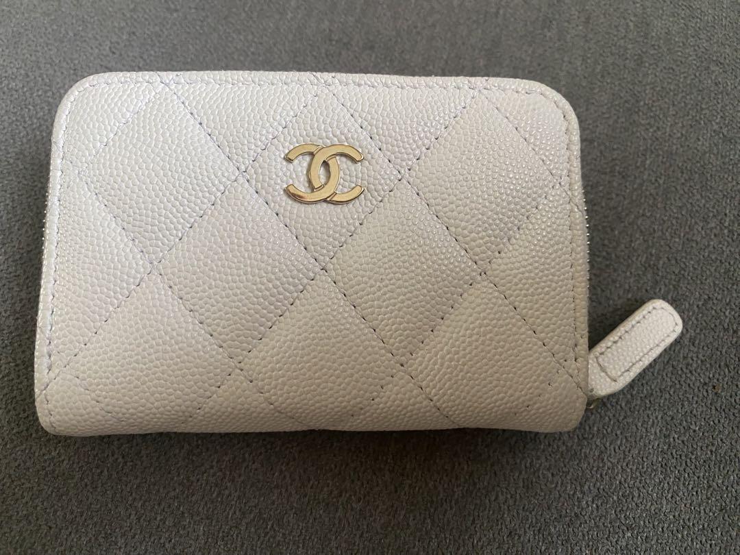 CHANEL ミニウォレット　コインケース  シャネル　ホワイト