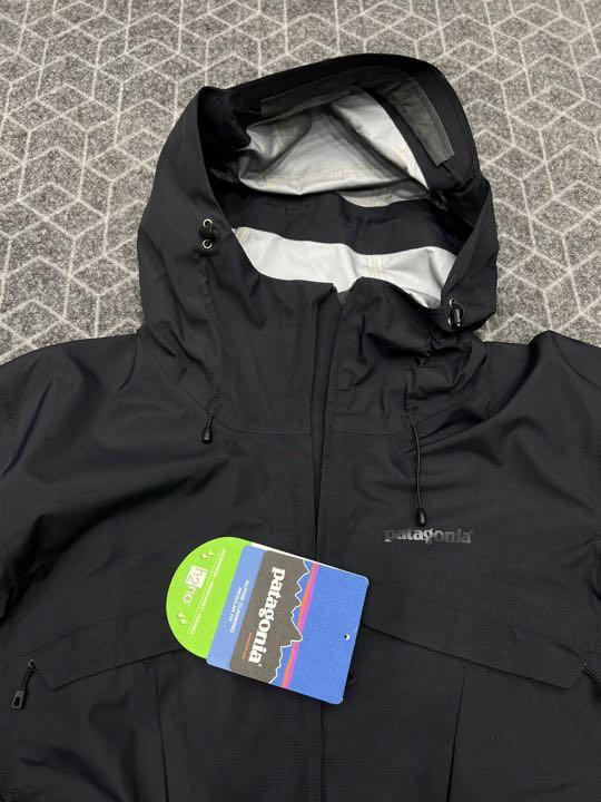 【サイズM】新品未使用 Patagonia エクソスフィア ジャケット　送料無料