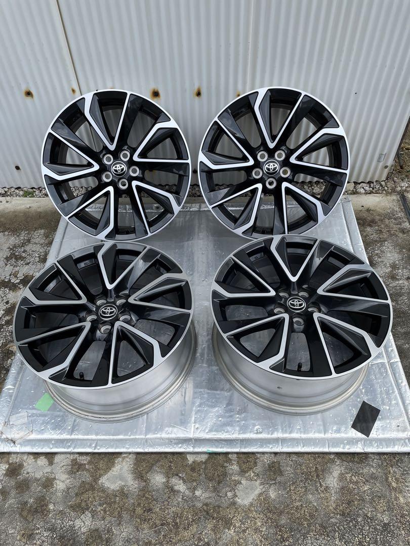 カローラスポーツ 純正 8J +40 PCD100 5穴 18インチ  美品