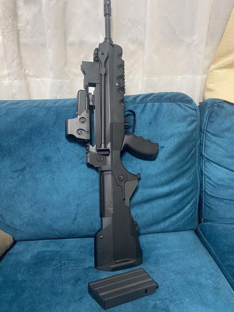東京マルイ FAMAS F1 キットボーイフェリン外装カスタム