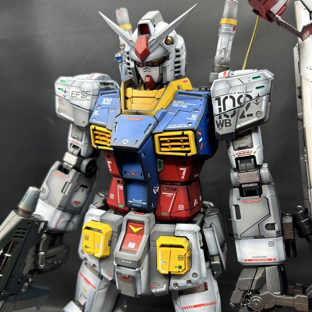 ガンプラ塗装済み完成品PG UNLEASHED 機動戦士ガンダム RX-78-2