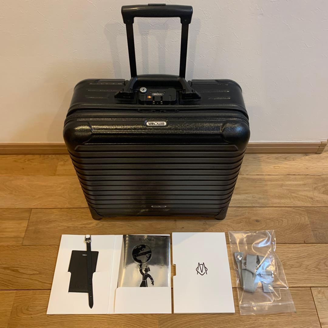 RIMOWA リモワ スーツケース ブラック TSAロック 2輪スーツケース
