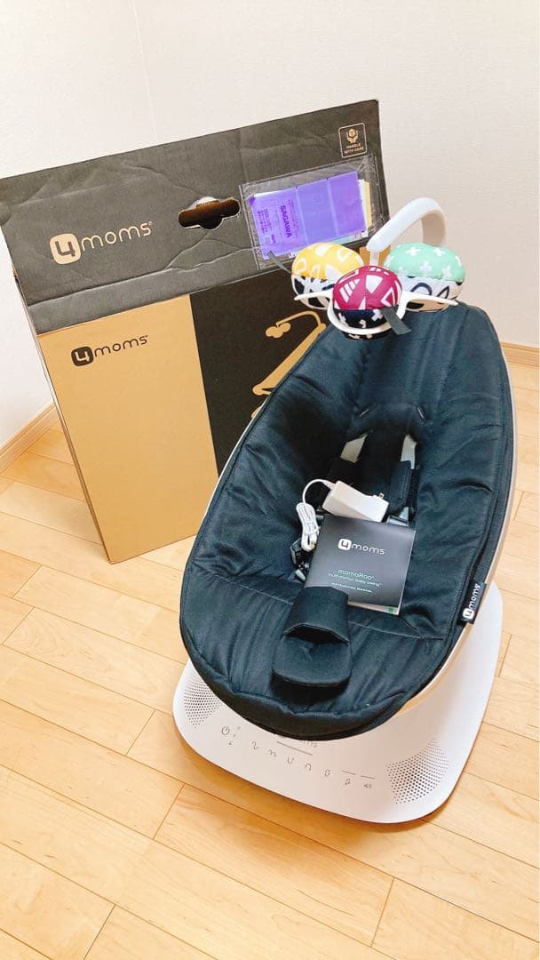 【超美品】  電動バウンサー　ママルー5  4moms mamaRoo5