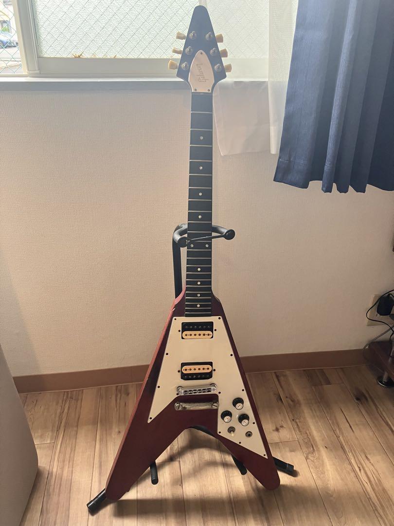 Gibson フライング　V