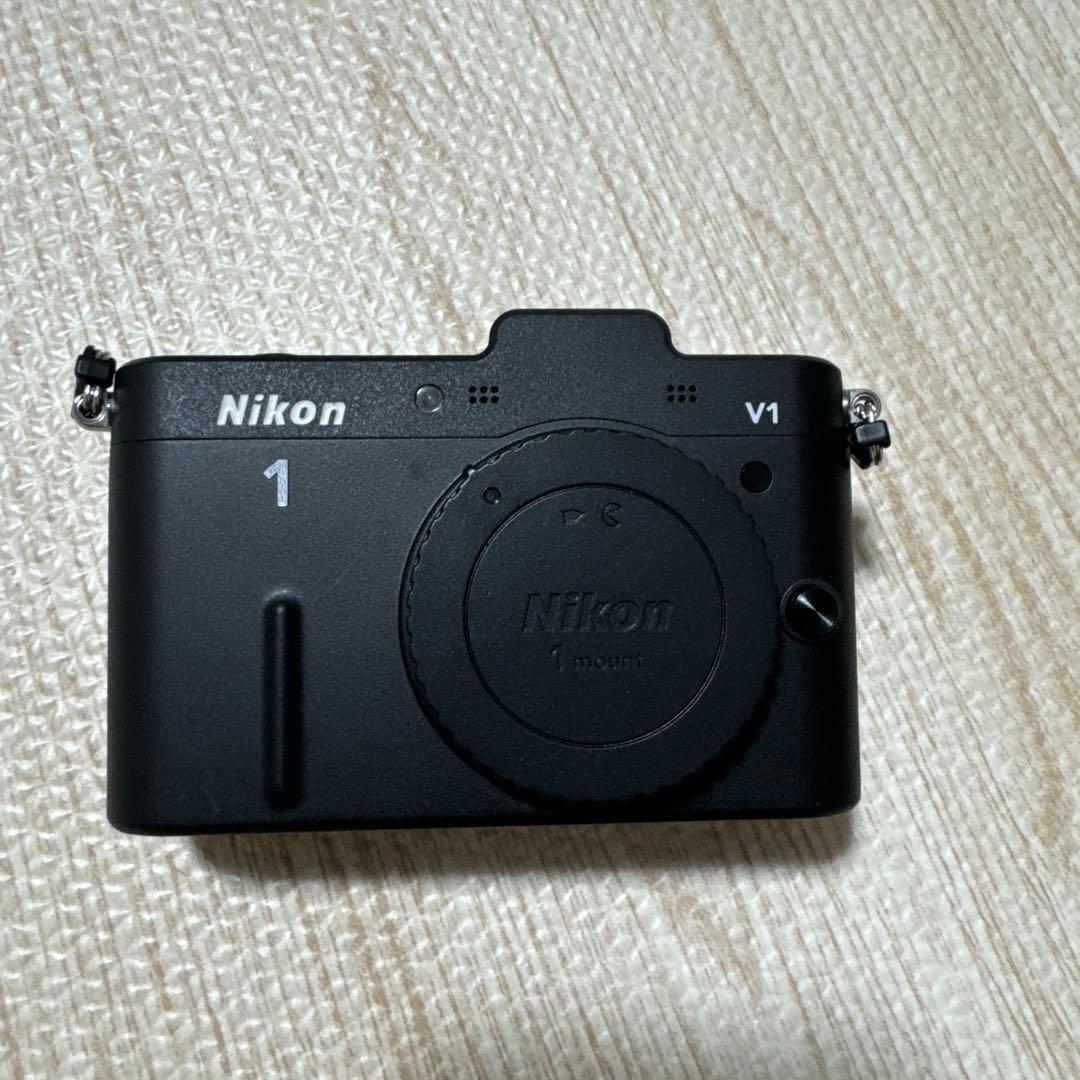 デジタルカメラ NIKON V1 Model Lens Kit