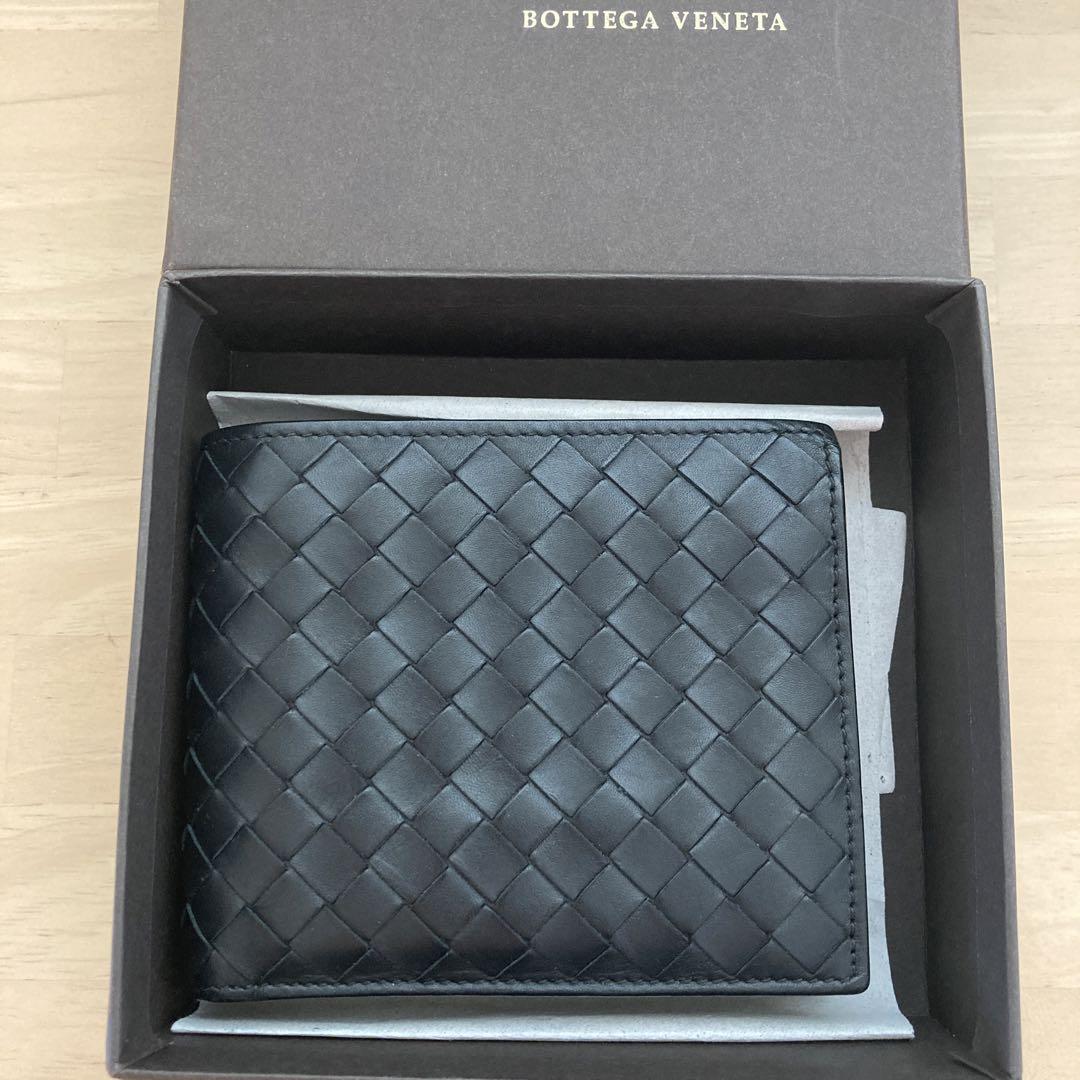 新品　未使用　BOTTEGA VENETA 　二つ折り財布