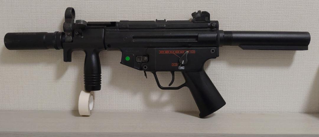中古品 東京マルイ 電動ガン H&K MP5クルツA4