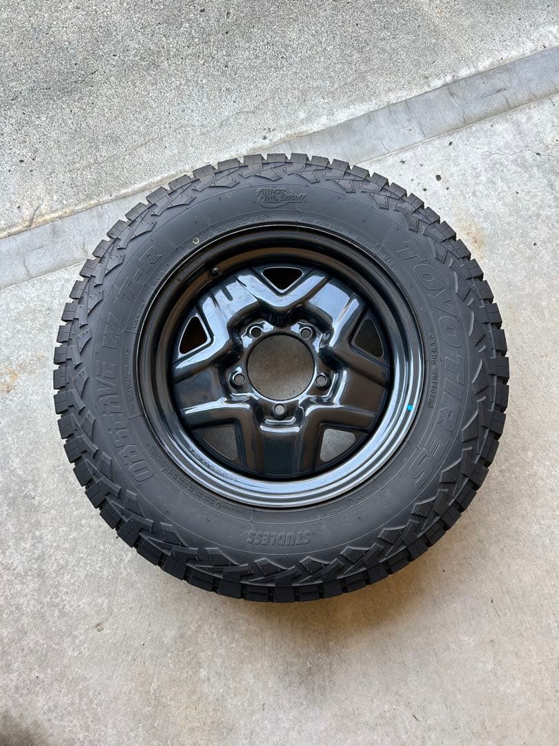 ジムニー64純正スチールホイールとスタッドレスセットOBSERVE W/T-R