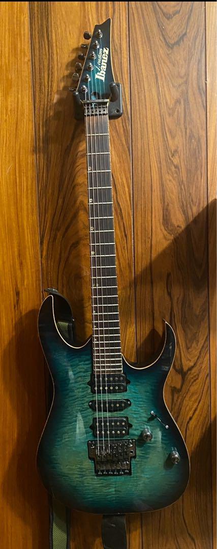 アイバニーズ　ibanez  j.custom