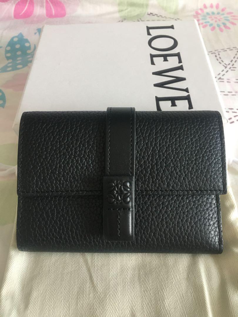 LOEWEロエベ  3つ折り財布 小銭入れ ブラック