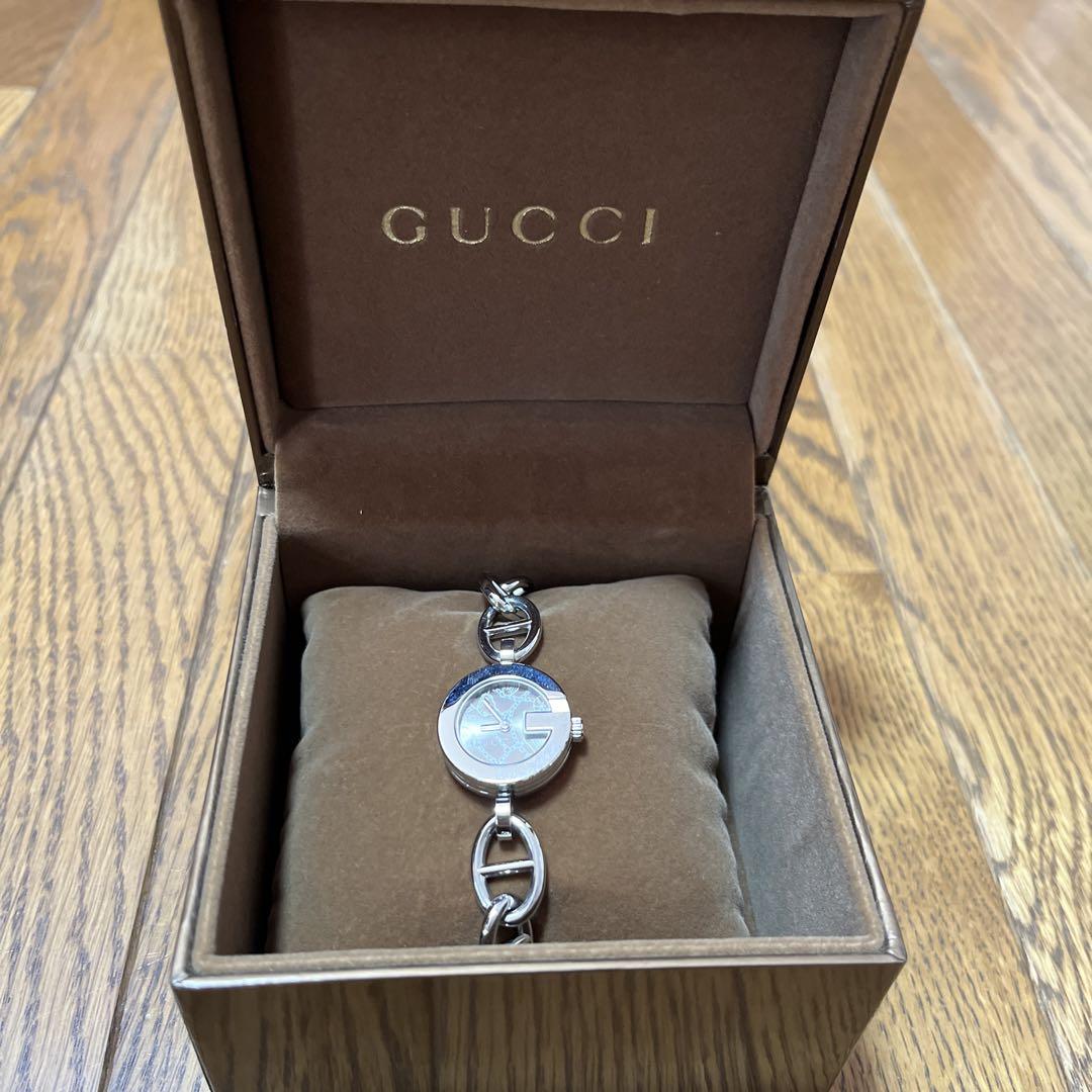 専用　未使用・美品　GUCCI  チャームブレスレットウォッチ